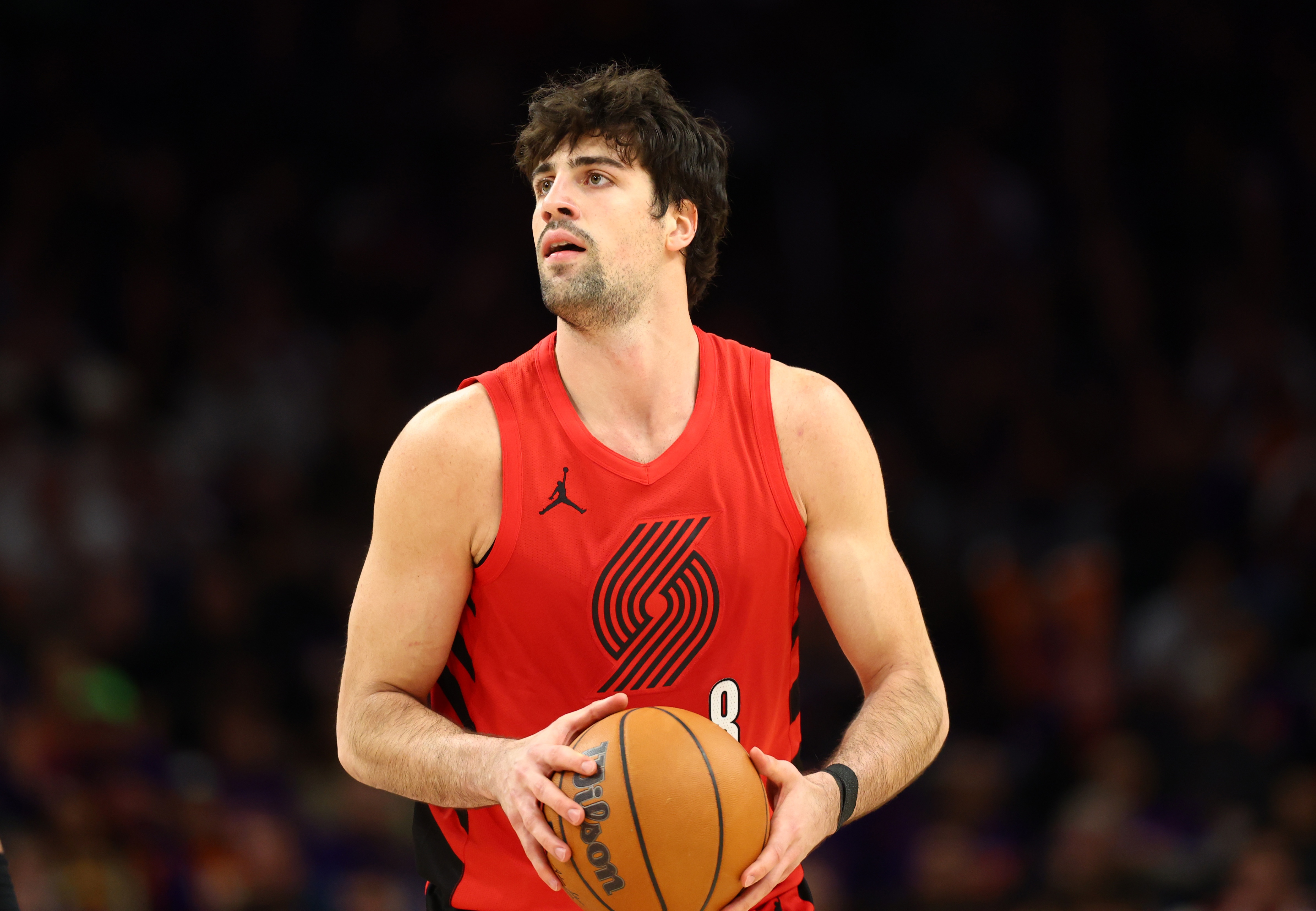 阿夫迪亚季后赛首秀30+10+5 历史第二人比肩詹姆斯