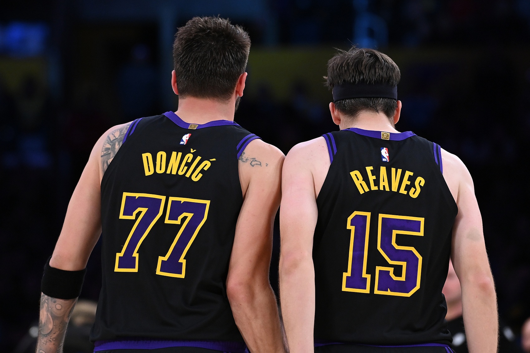 队记评估里夫斯东契奇伤情 腹斜肌拉伤复发风险低于腿筋