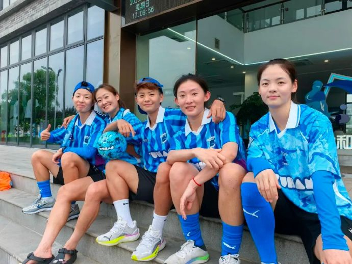 半决赛2-0力克胡志明市 武汉女足剑指首届亚冠冠军