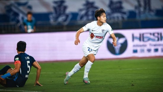 U20五将单轮轰5球 王钰栋8球登顶中超射手榜 U20五将单轮轰5球 王钰栋8球登顶中超射手榜
